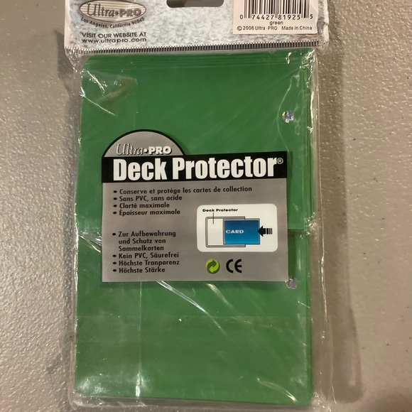 NWT ULTRA PRO CCG magic Pokémon MTG Deck Protector sleeve 100 ct various colors - Picture 5 of 8